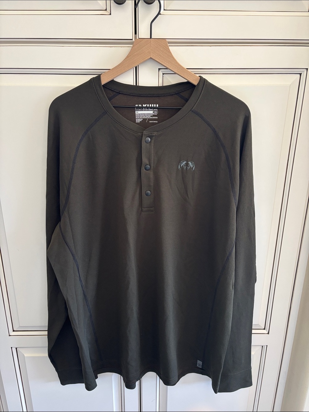 Kuiu Pro Nuyarn Merino Wool Henley Hunting Baselayer Snap Shirt Green Mens XXL
